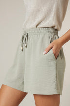 Short ample tilleul