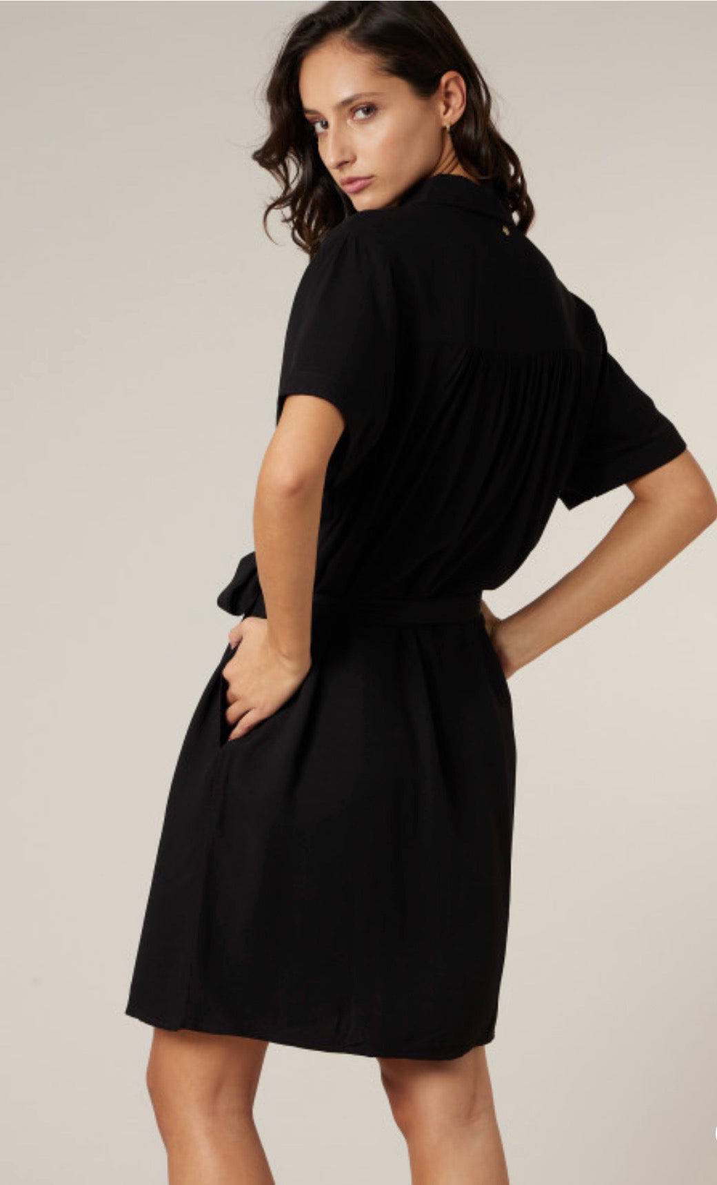 Robe chemise noire