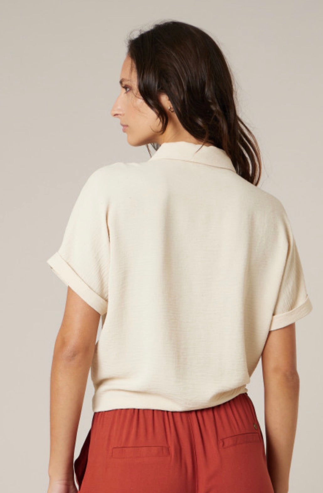 Chemise manches courtes beige
